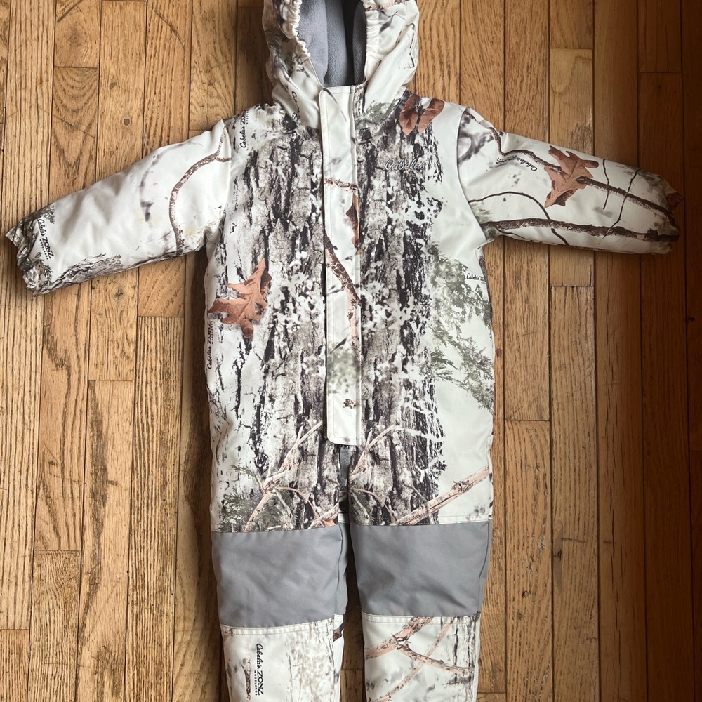 Cabela's Gray Fleece Jacket